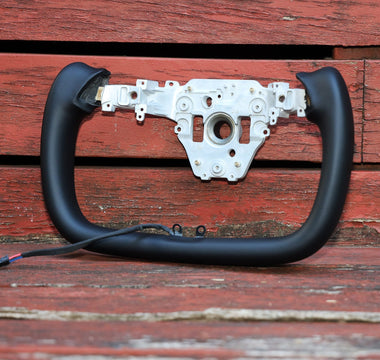 SATONIC 350mm Yoke Steering Wheel for 2026 Tesla Model Y Juniper